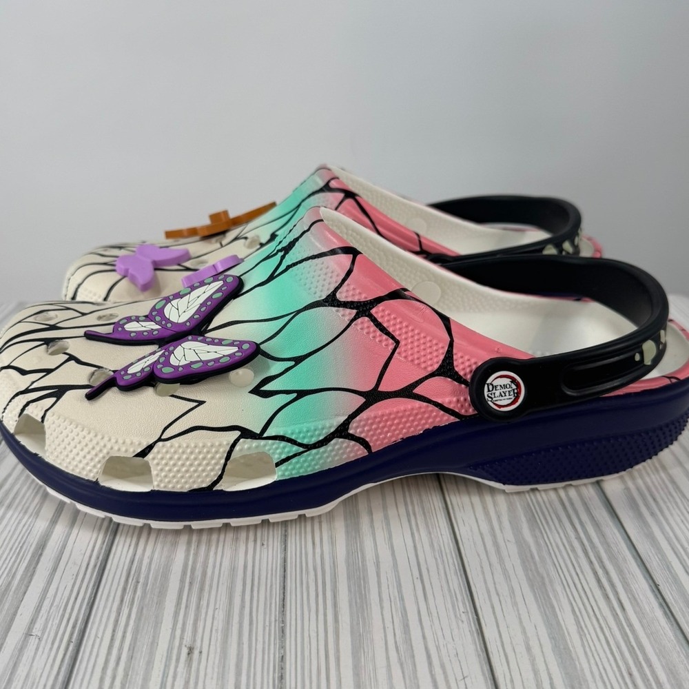 Crocs x Demon Slayer Classic Clog Shinobu Kocho Men's Size 11 Sandal 211412-90H - Picture 4 of 11